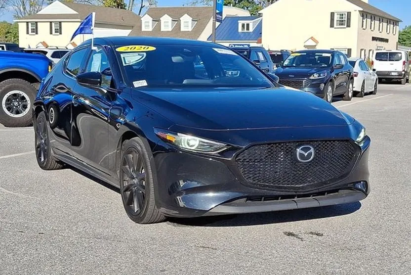 2020 Mazda Mazda3 Premium Hatchback photo 1