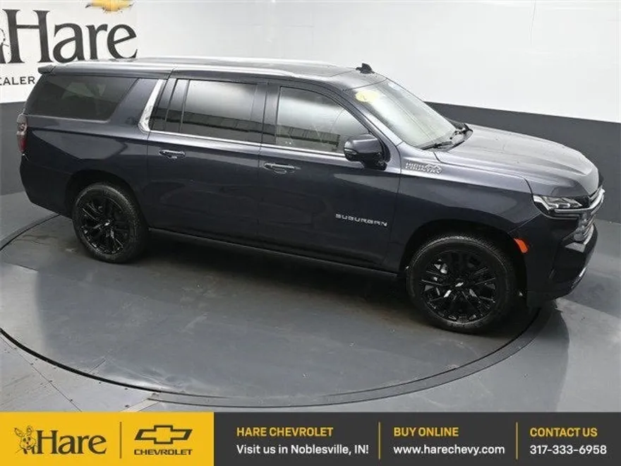 2023 Chevrolet Suburban High Country photo 1