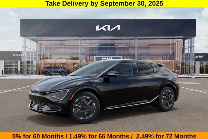 2025 Kia EV6 Light photo 1