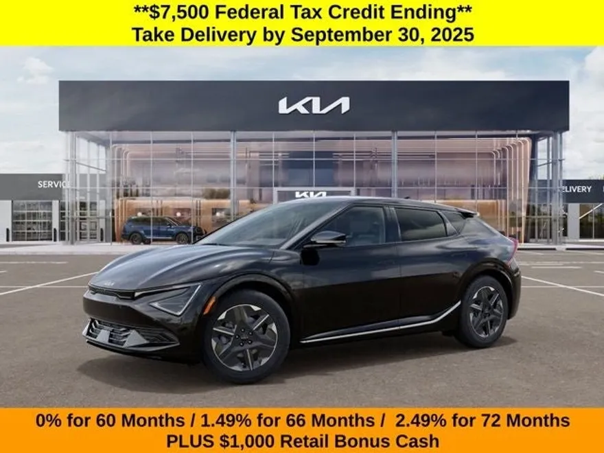 2025 Kia EV6 Light photo 1