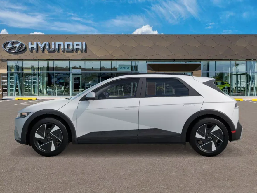 2025 Hyundai Ioniq 5 SEL photo 1