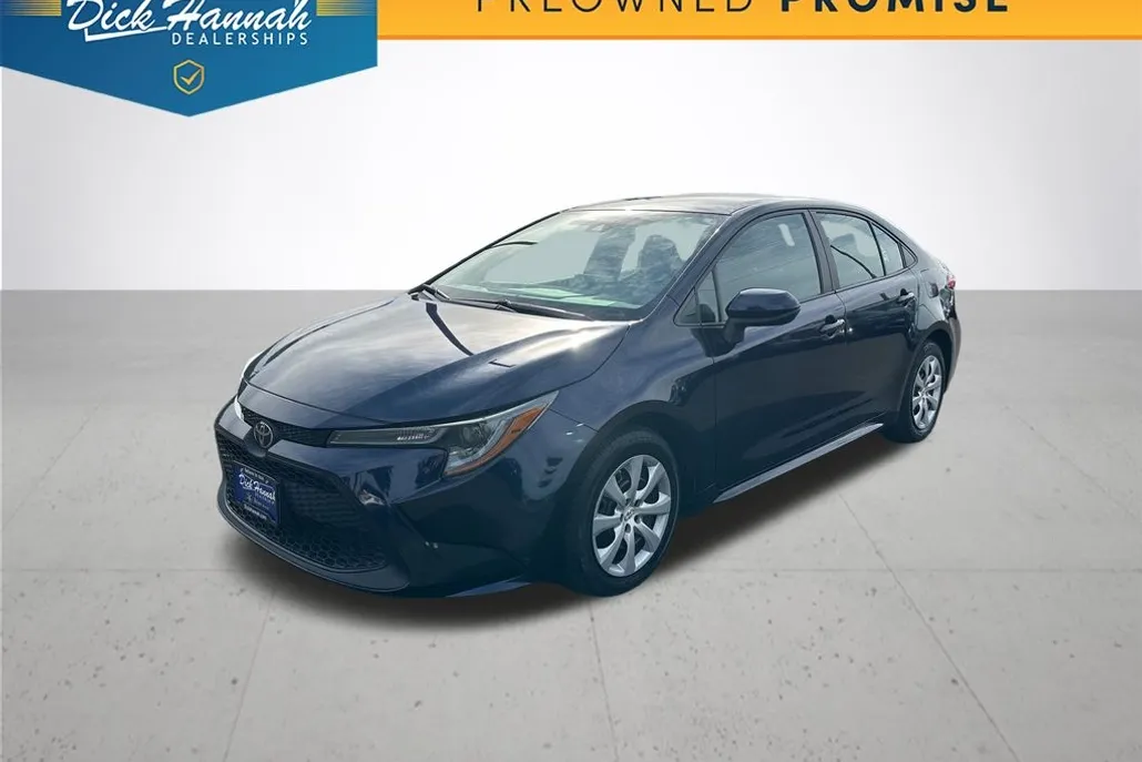 2022 Toyota Corolla LE photo 1