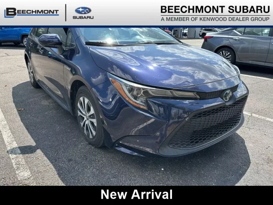 2020 Toyota Corolla Hybrid LE photo 1