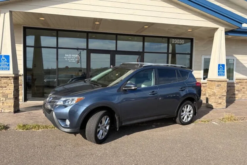 2014 Toyota RAV4 Limited photo 1