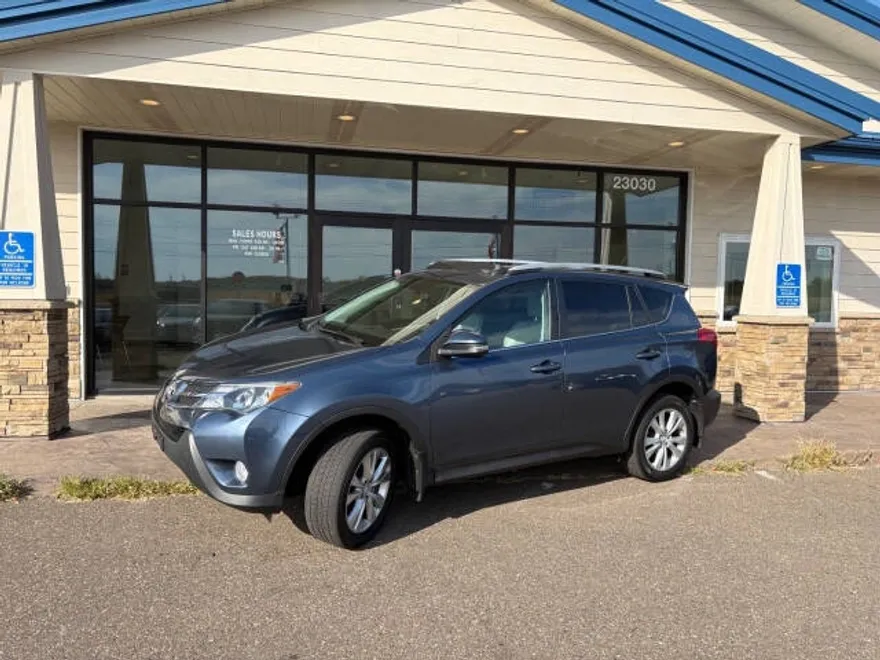 2014 Toyota RAV4 Limited photo 1