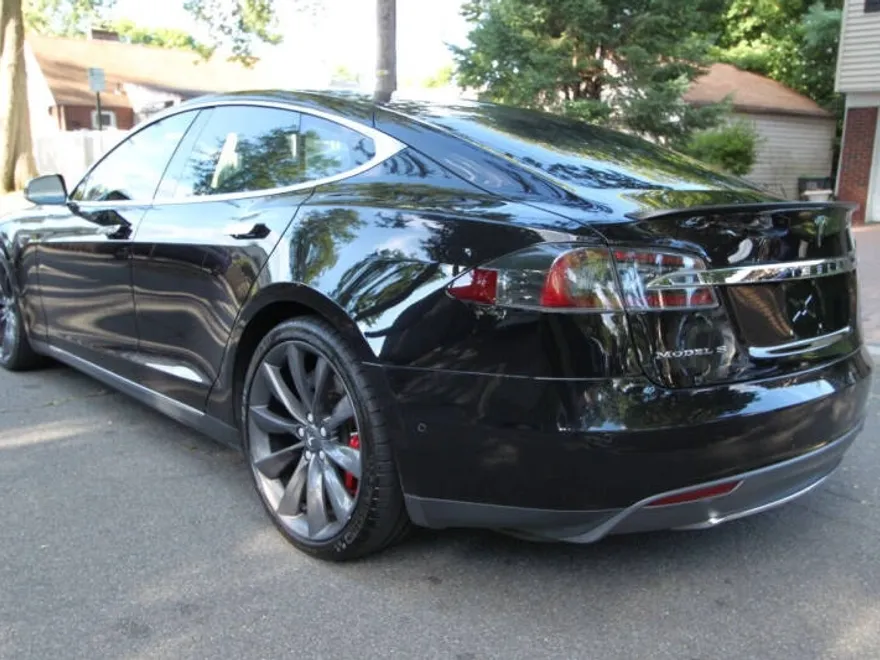 2016 Tesla Model S P90D photo 1