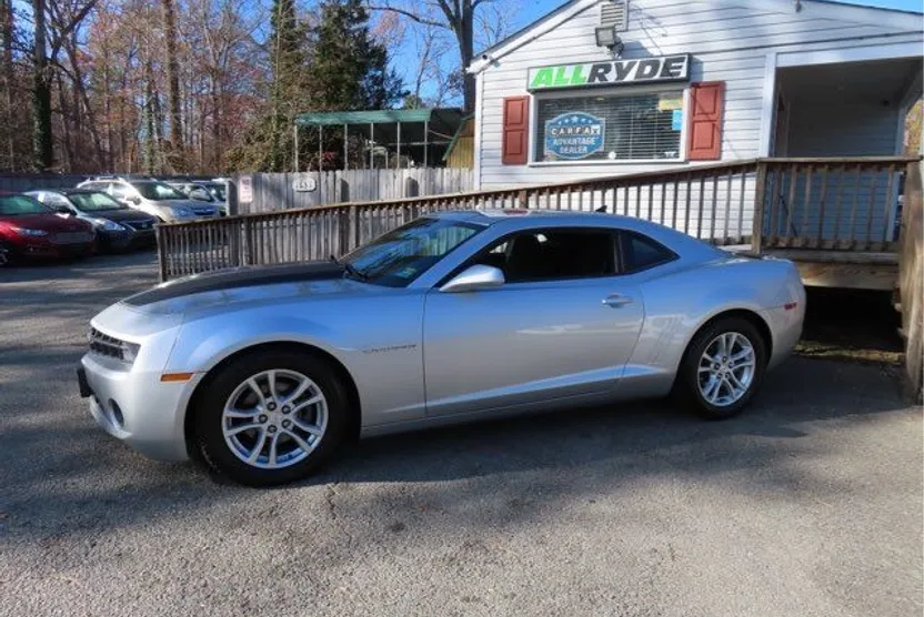 2013 Chevrolet Camaro photo 1