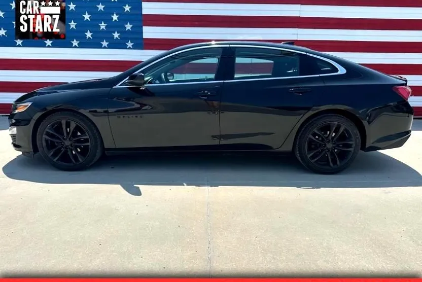 2020 Chevrolet Malibu 1LT photo 1
