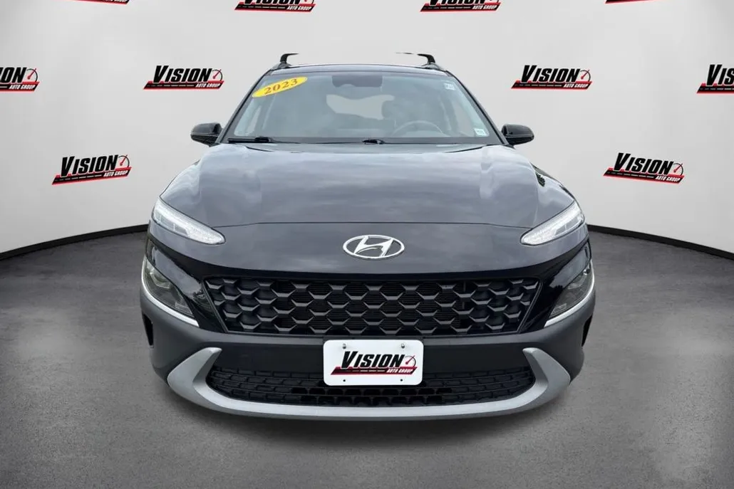 2023 Hyundai Kona SEL photo 1