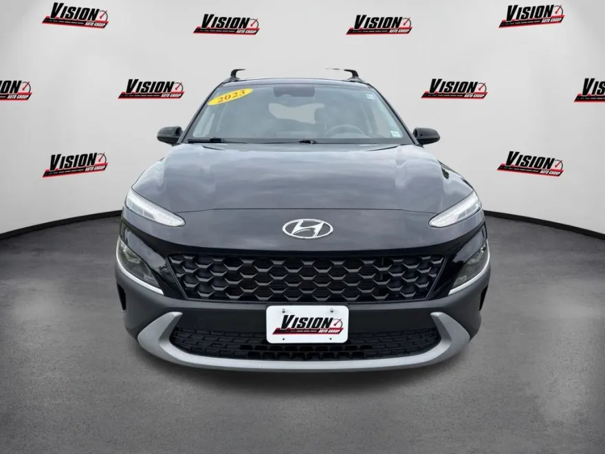 2023 Hyundai Kona SEL photo 1