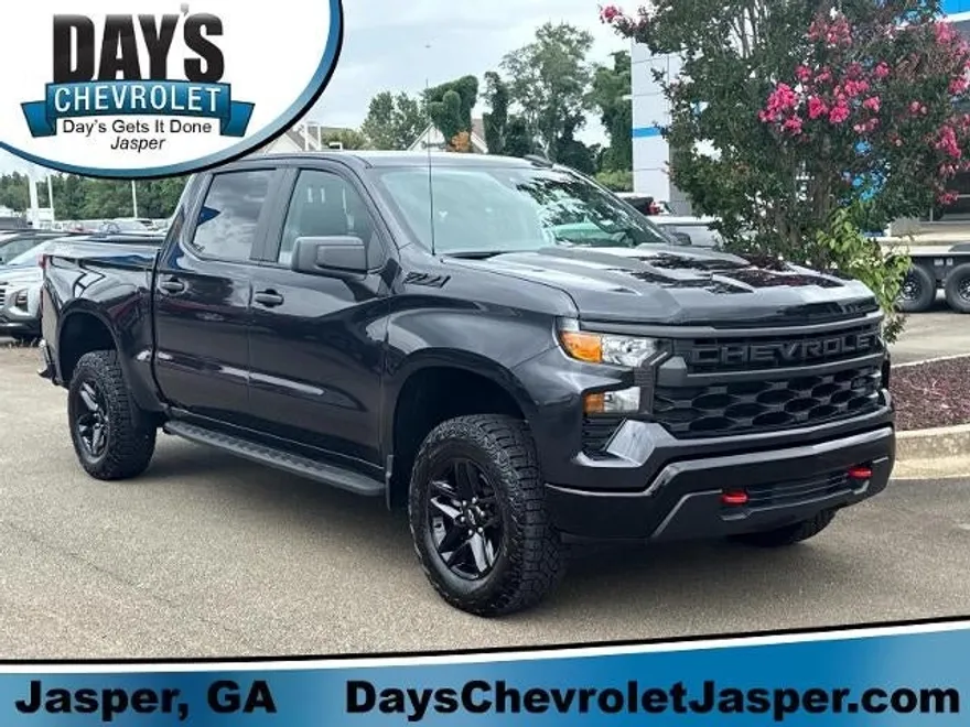2024 Chevrolet Silverado 1500 Custom Trail Boss photo 1