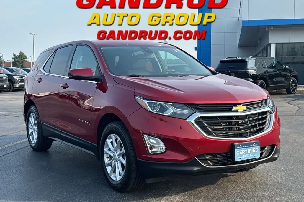 2020 Chevrolet Equinox LT photo 1