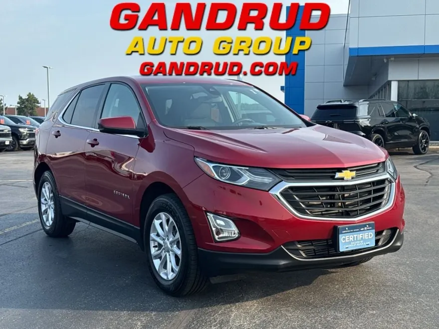 2020 Chevrolet Equinox LT photo 1