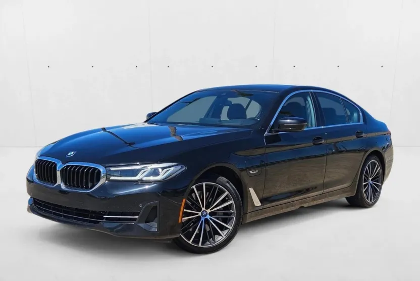 2023 Bmw 530e 5-Series photo 1