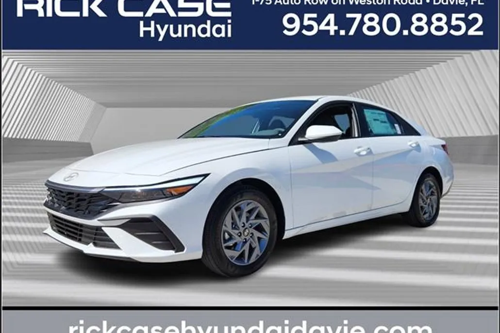 2025 Hyundai Elantra Hybrid Blue photo 1