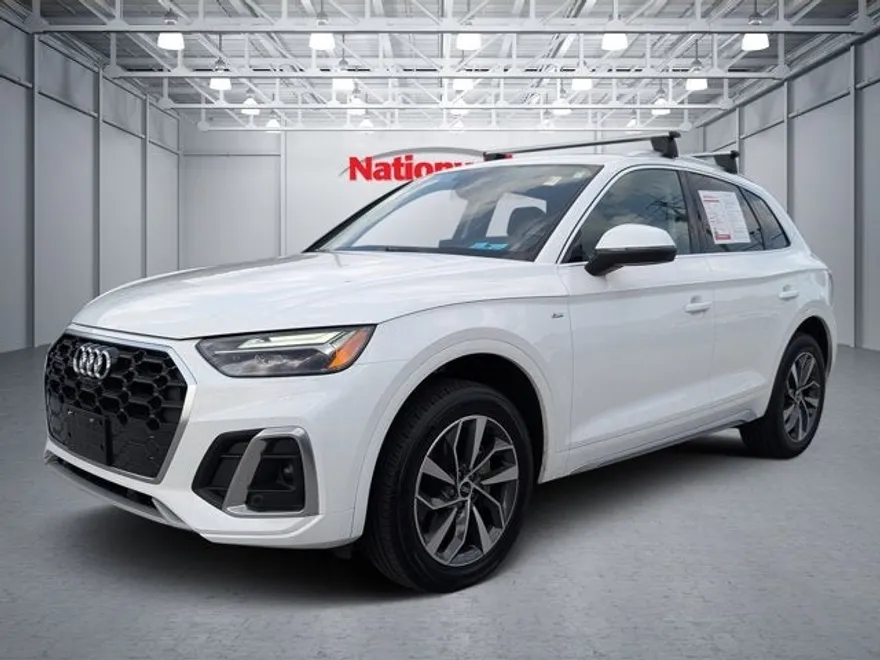 2023 Audi Q5 S line Premium Plus photo 1