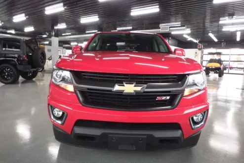 2018 Chevrolet Colorado Z71 photo 3