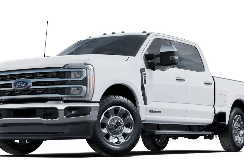 2025 Ford F-250 Lariat photo 1