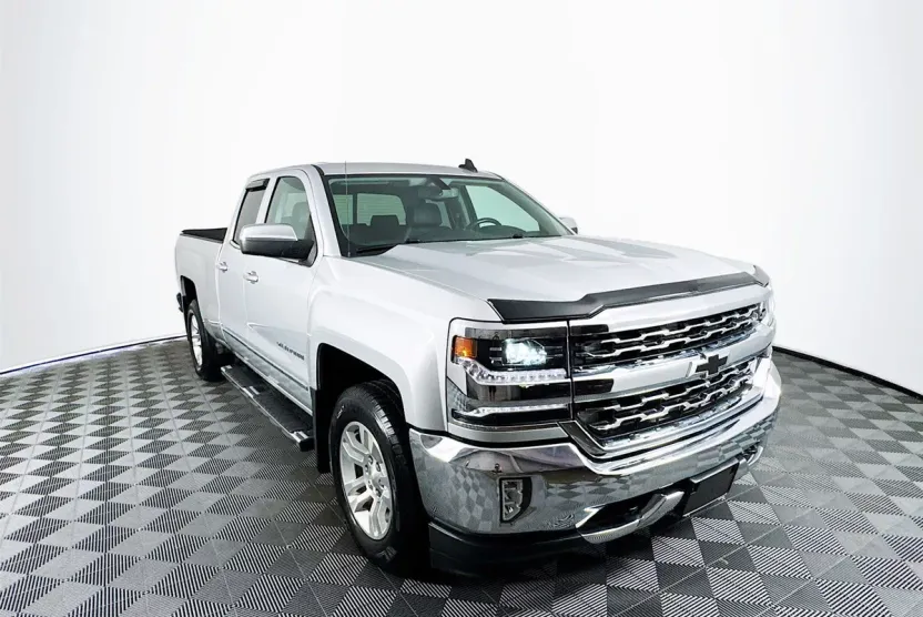 2016 Chevrolet Silverado 1500 LTZ photo 1