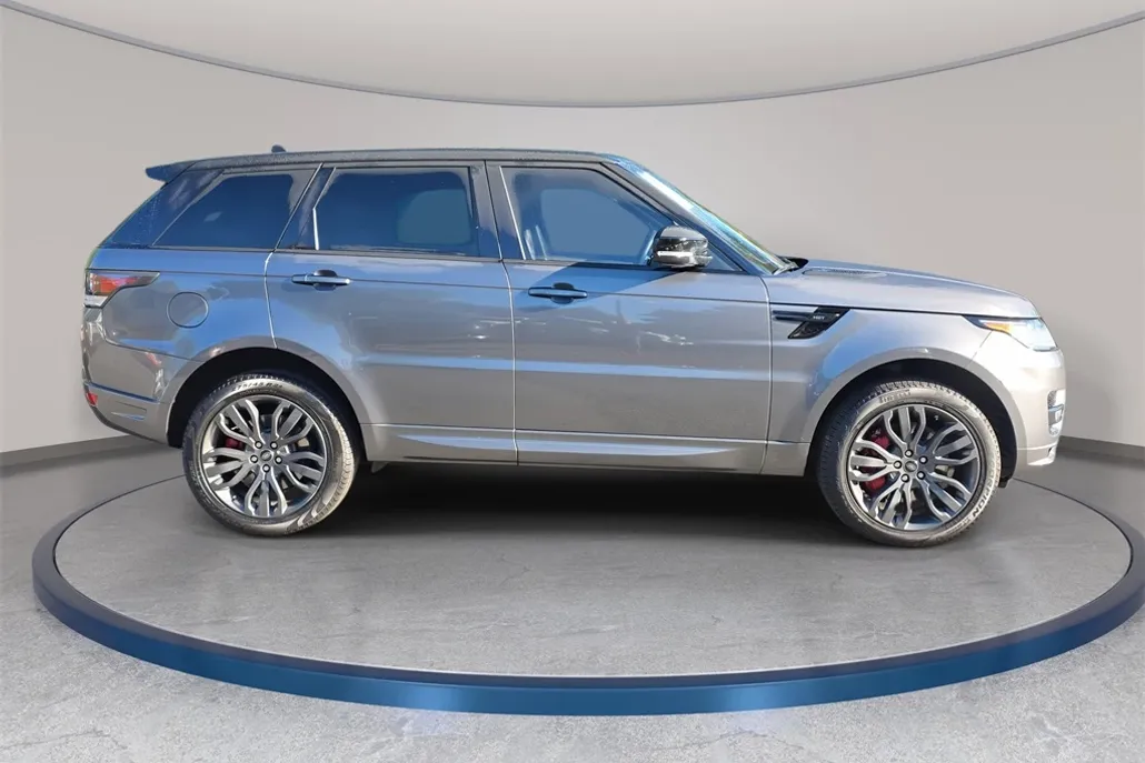 2016 Land Rover Range Rover Sport SuperCharged HSE photo 1
