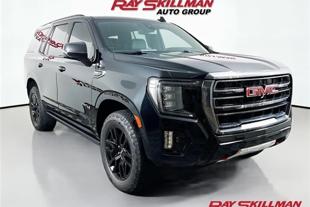 2021 Gmc Yukon AT4 photo 1