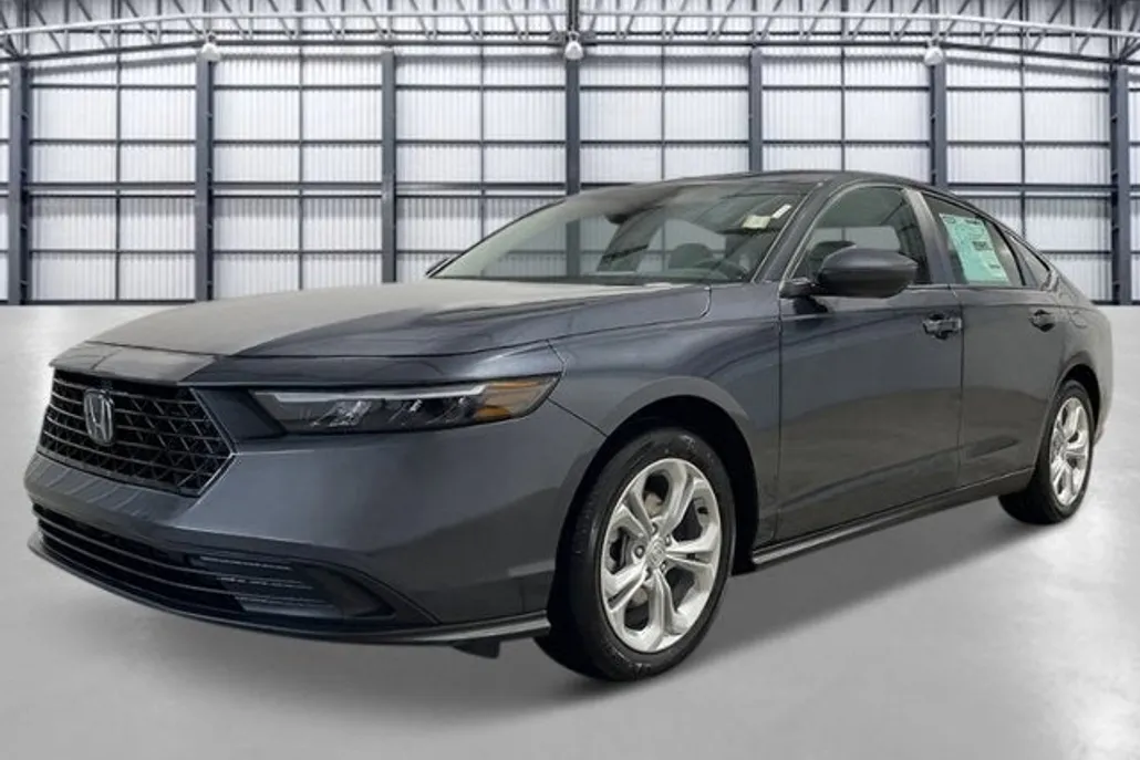 2025 Honda Accord 1.5T LX photo 1