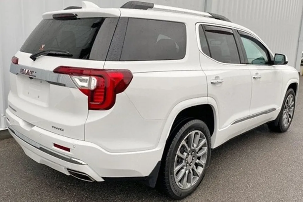 2021 Gmc Acadia Denali photo 1