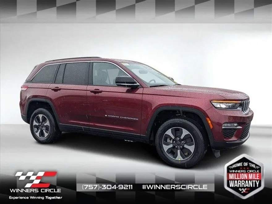 2024 Jeep Cherokee Limited 4xe photo 1