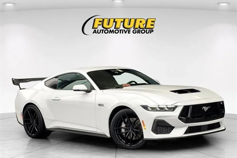 2024 Ford Mustang GT Premium photo 1