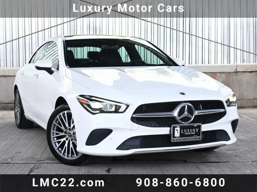 2022 Mercedes Benz CLA 250 photo 1