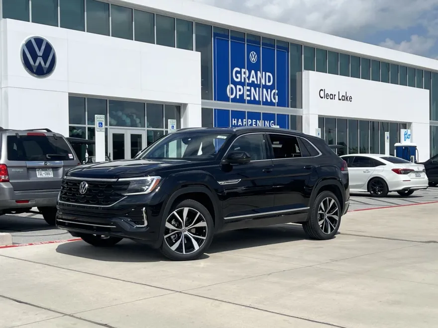 2025 Volkswagen Atlas Cross Sport SEL Premium R-Line photo 1