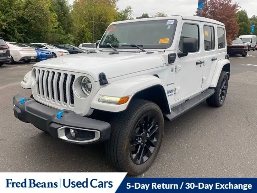 2022 Jeep Wrangler Unlimited Sahara 4xe photo 1