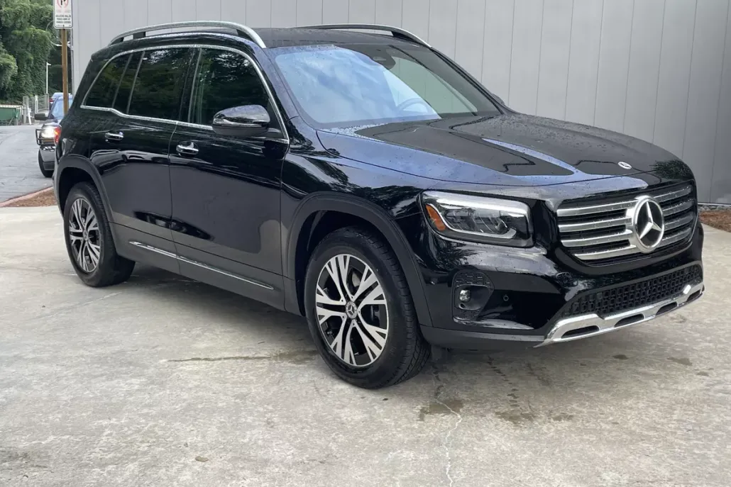 2024 Mercedes Benz GLB 250 photo 1