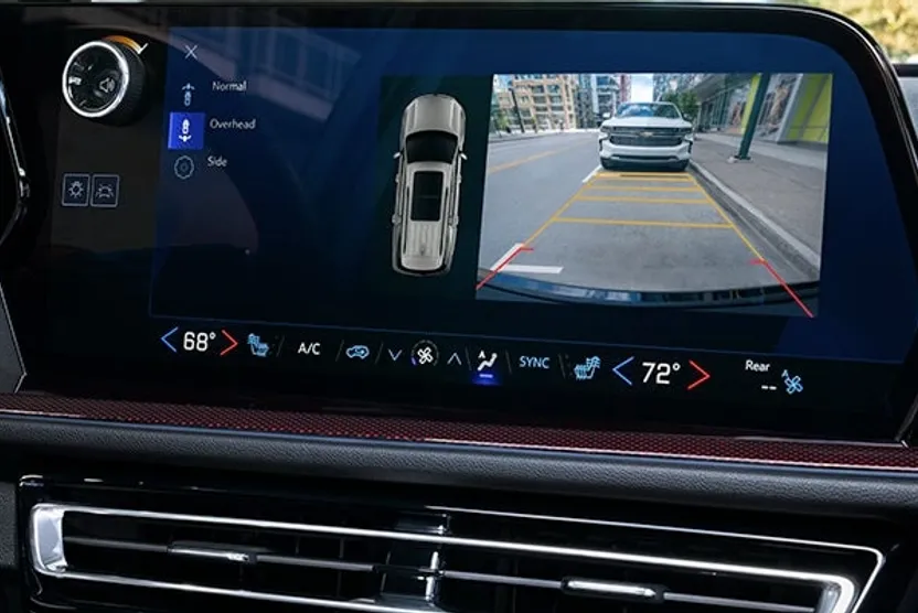 2025 Chevrolet Traverse photo 1