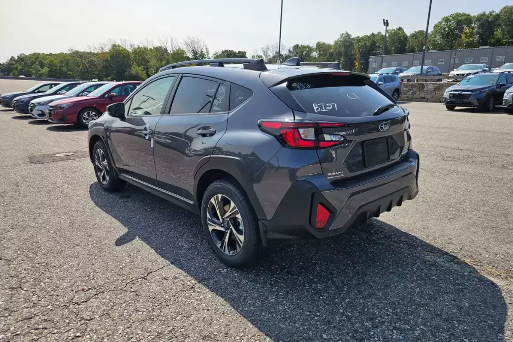 2024 Subaru Crosstrek Premium photo 1