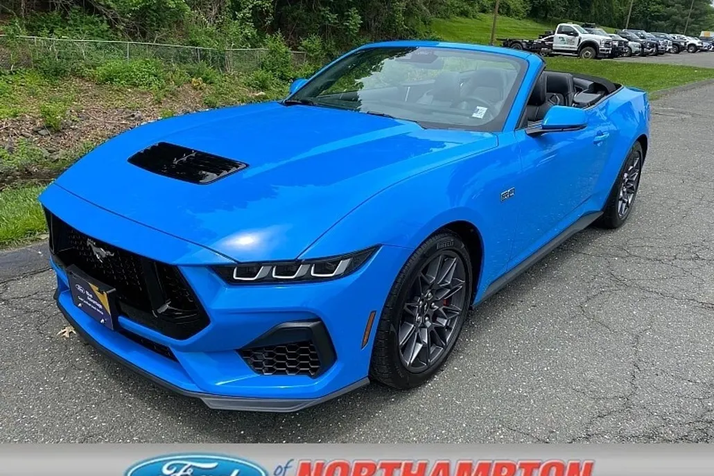 2024 Ford Mustang GT Premium photo 1