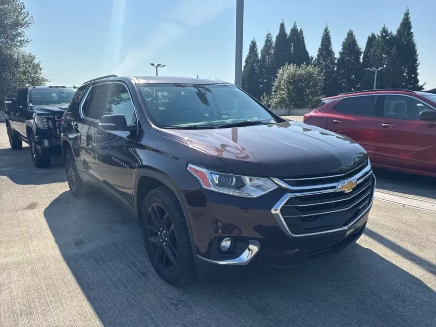 2019 Chevrolet Traverse Cloth 1LT photo 1