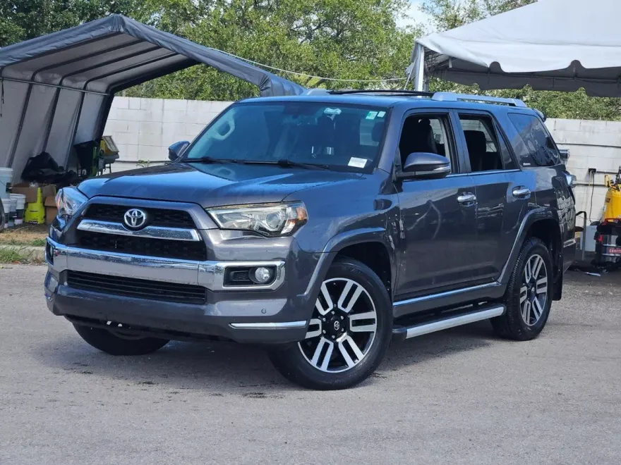 2014 Toyota 4Runner 4WD V6 Limited photo 1