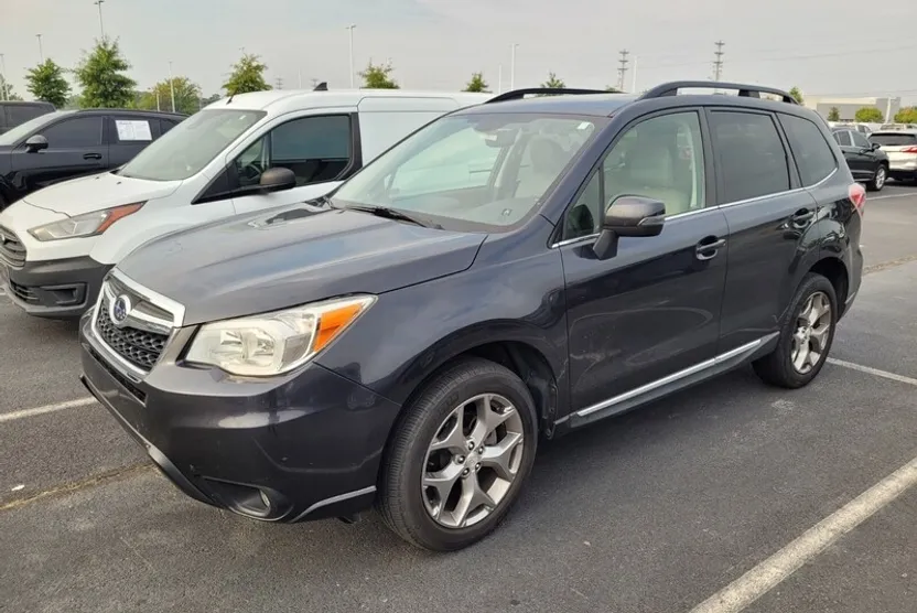 2016 Subaru Forester 2.5i Touring photo 1