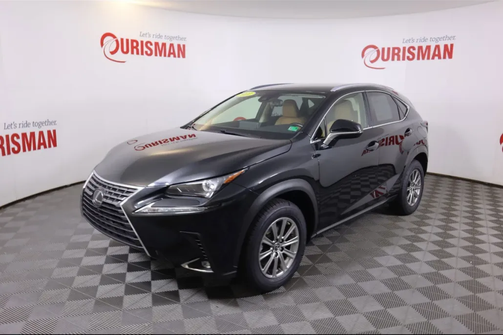2021 Lexus NX 300 photo 1