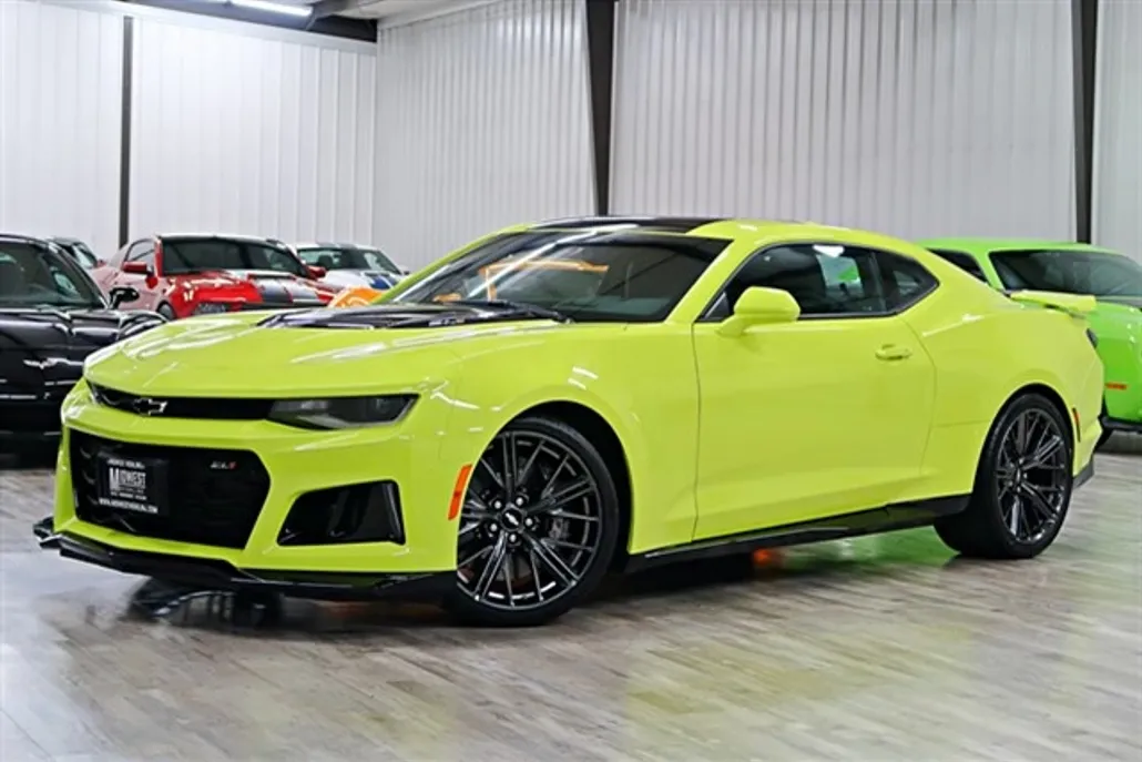 2019 Chevrolet Camaro ZL1 Coupe photo 1