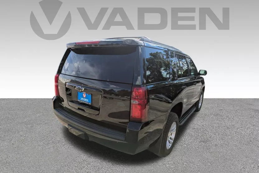 2020 Chevrolet Tahoe LT photo 1