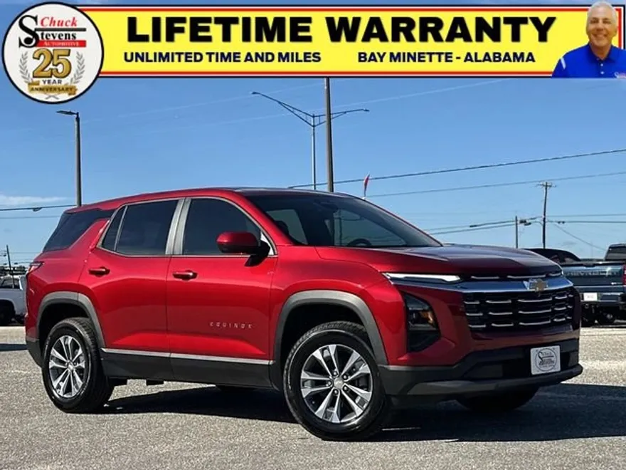 2026 Chevrolet Equinox LT photo 1