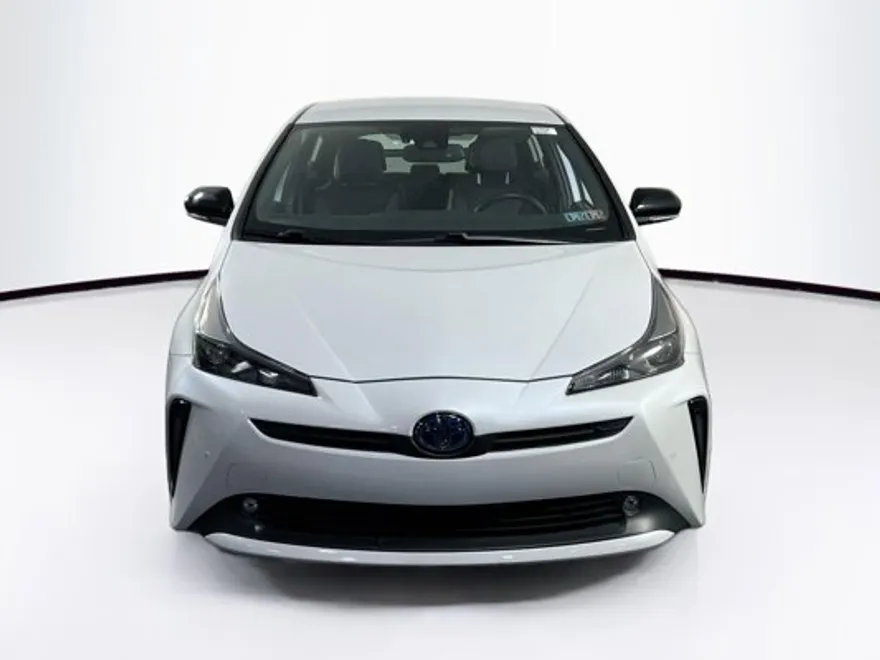 2021 Toyota Prius photo 1