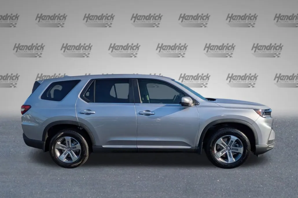 2025 Honda Pilot EX-L photo 1