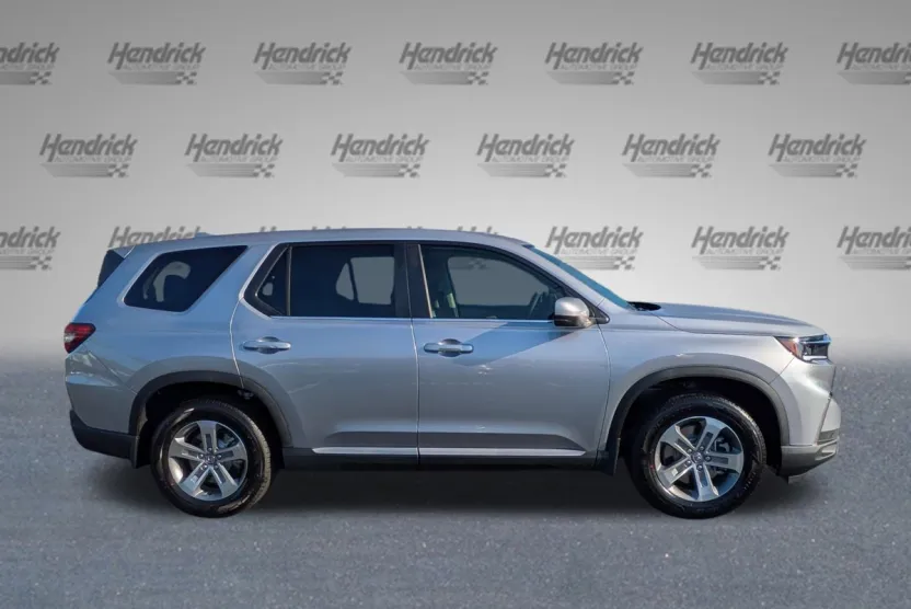 2025 Honda Pilot EX-L photo 1