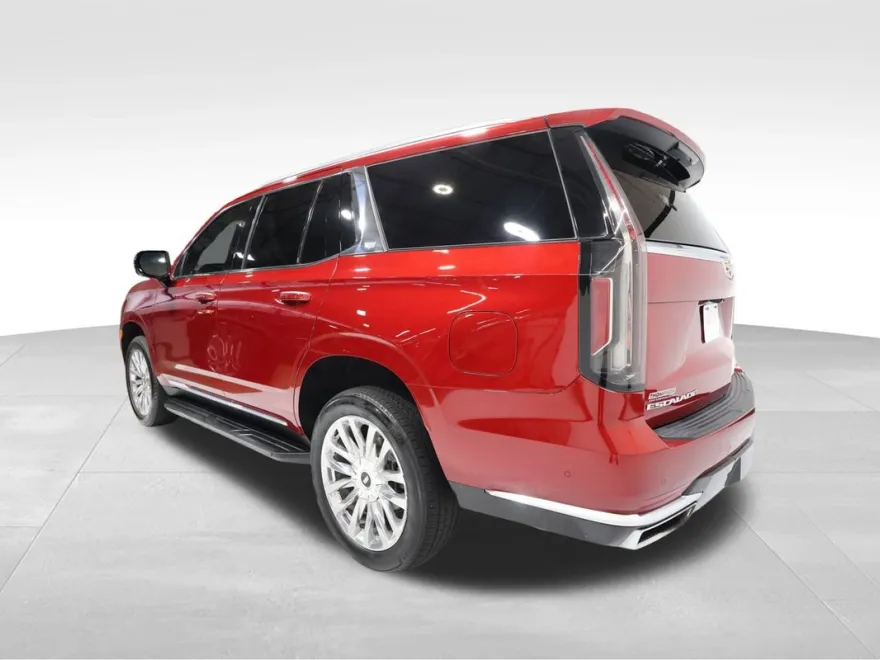 2023 Cadillac Escalade Premium Luxury photo 1
