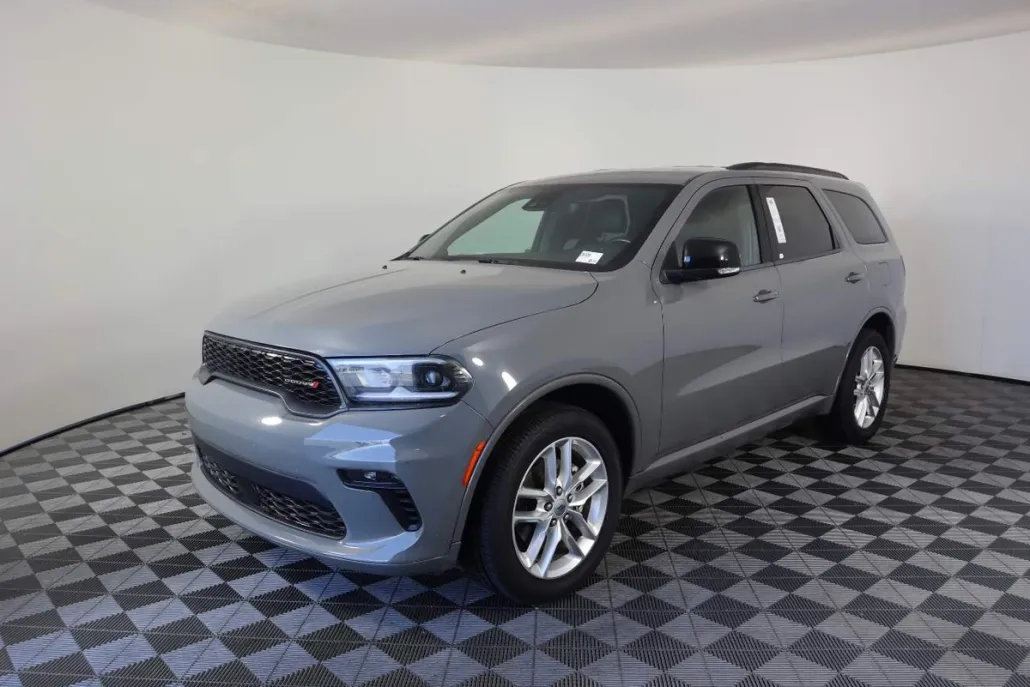 2023 Dodge Durango GT Plus photo 1