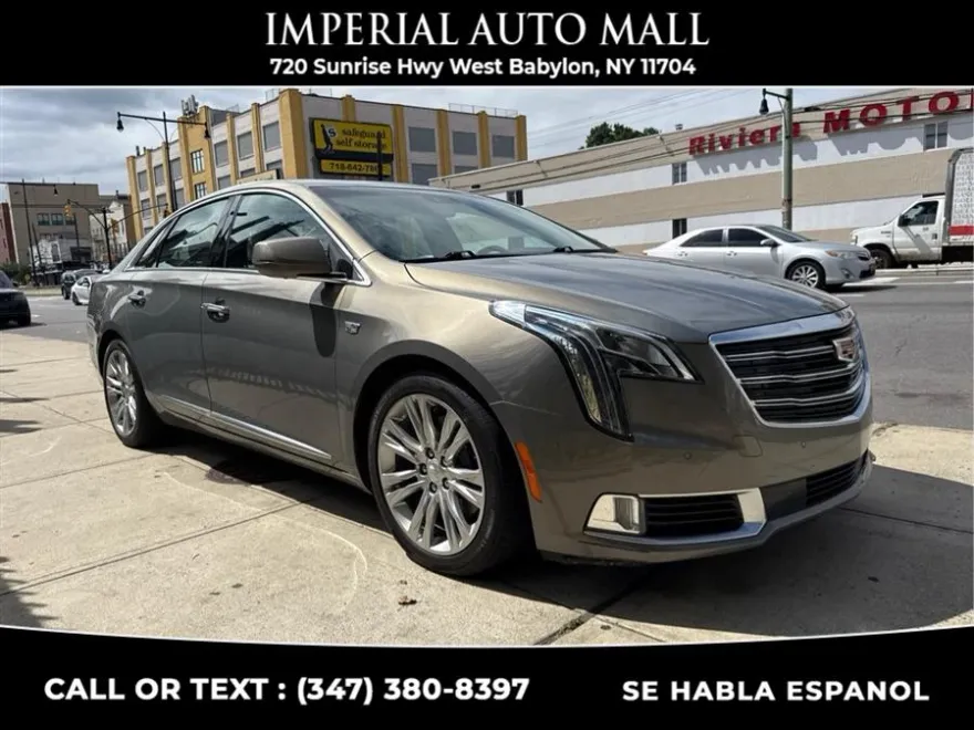 2019 Cadillac XTS Luxury photo 1