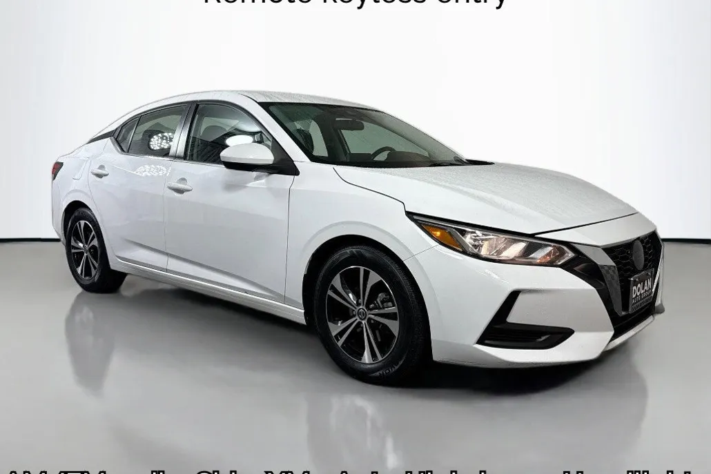 2022 Nissan Sentra SV photo 1